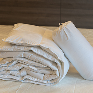 Alright single blanket | White single blanket | White blanket