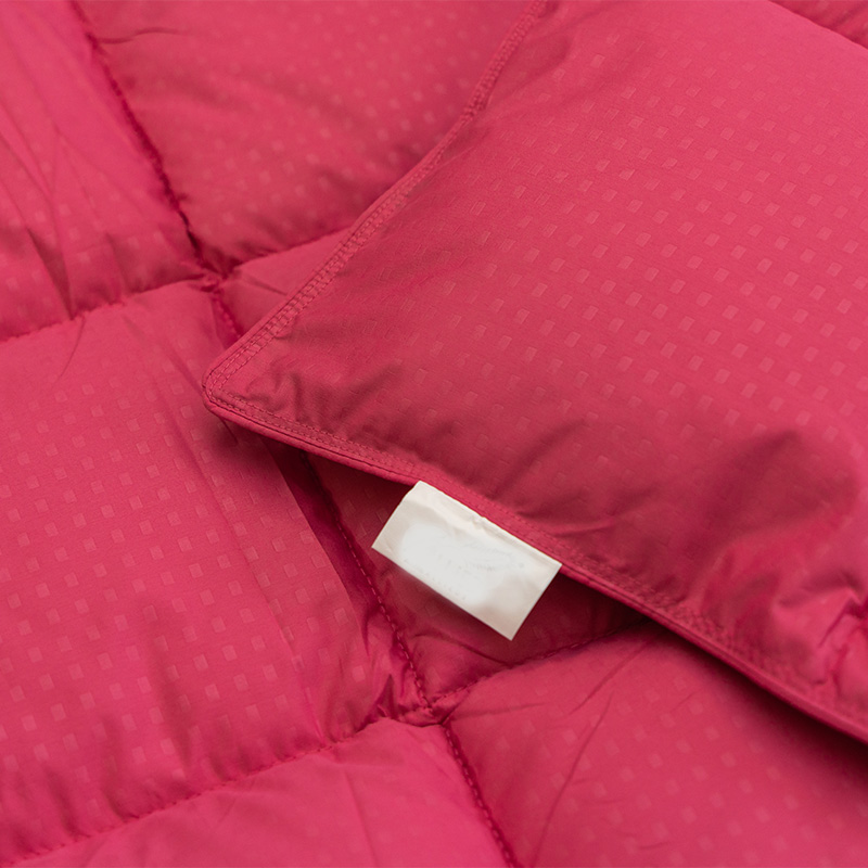 Siberian Goose Queen Down Quilts and Shari Loft Comforter Set