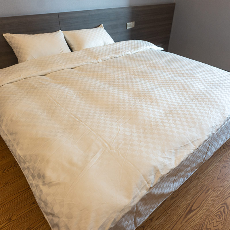 Quilt set | White Quilt set | 4-piece quilt set